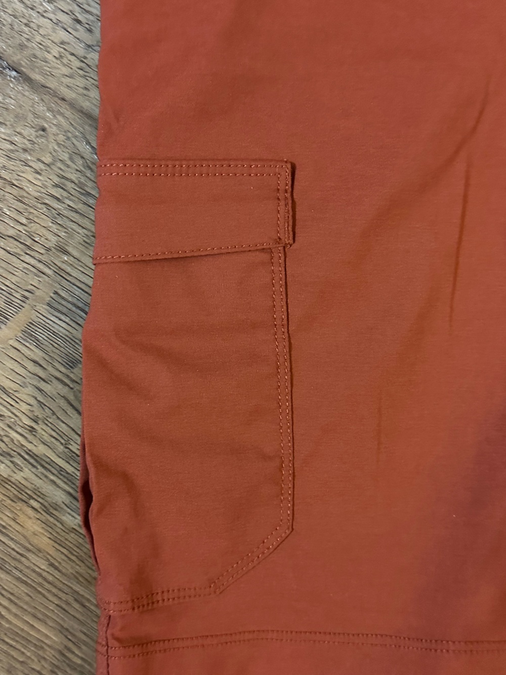 Duluth by Duluth Trading Co Women’s shorts Size 12 - Picture 3 of 4